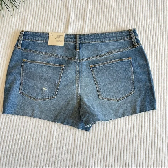 Universal thread high- rise denim shorts - Picture 12 of 13